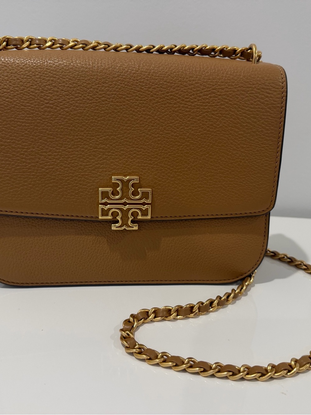 Tory Burch Pebbled Leather Crossbody in Cognac Brown with Gold Logo - Picture 11 of 13
